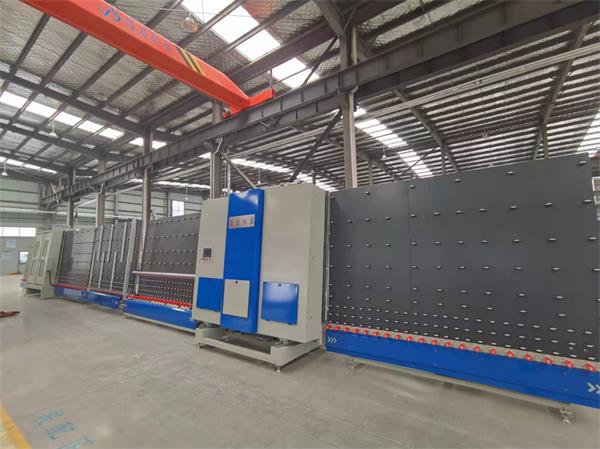 中空玻璃生產(chǎn)線內(nèi)外合片、外合片和內(nèi)合片的特點